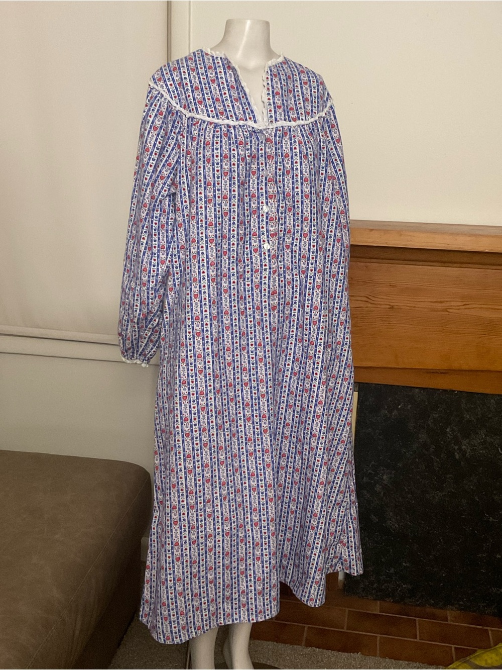 Lanz of Salzburg Heart Cotton Flannel Nightgown M CottageCore
